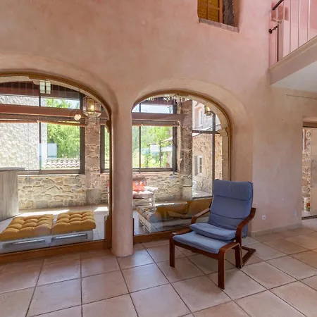 Mas Le Bragalou Holiday home