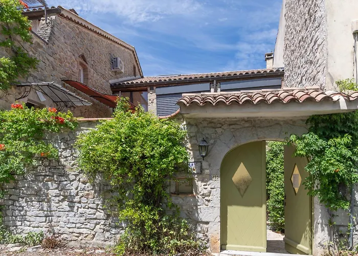 Mas Le Bragalou Courry